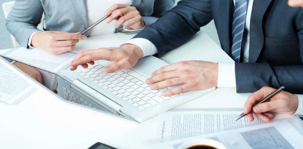 office-workers-